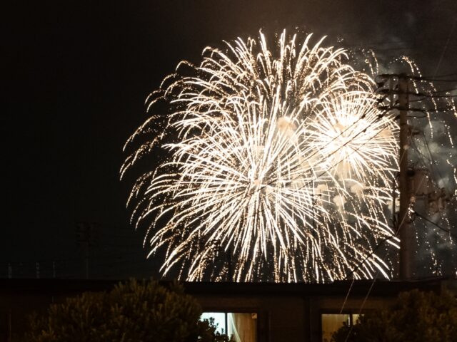 瀬戸内そらバスから見る！坂出花火大会鑑賞ツアー【高松発着】
